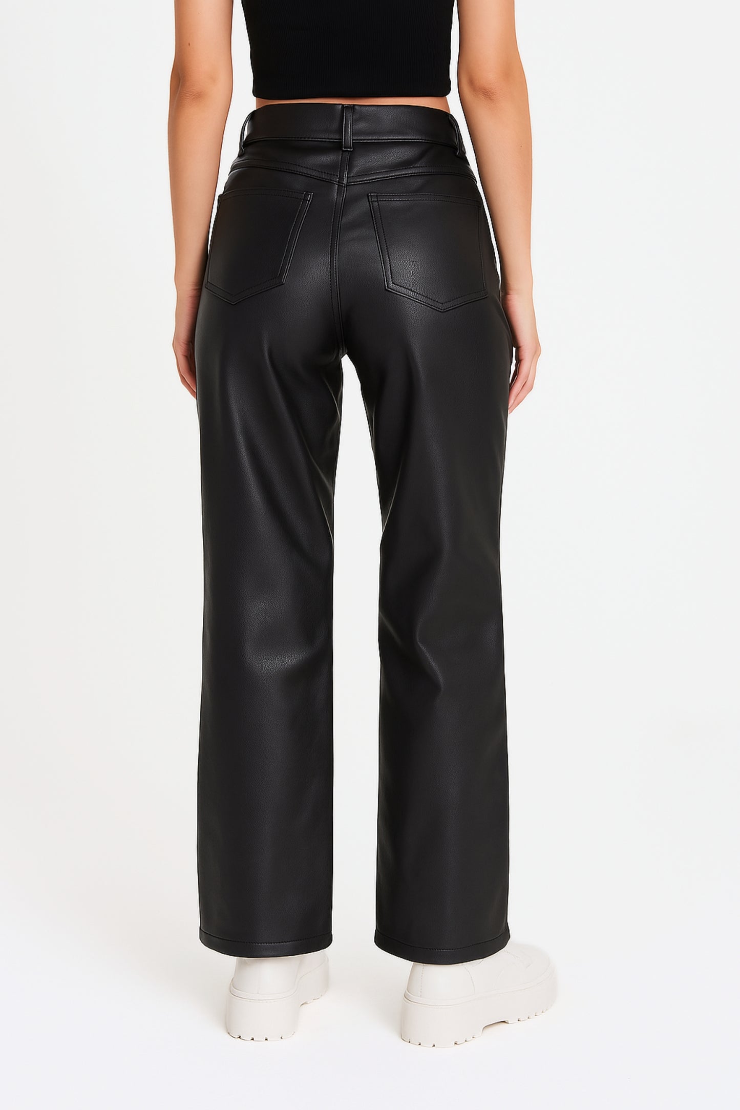 24 PANTALON STRAIGHT EFECTO PIEL IFE