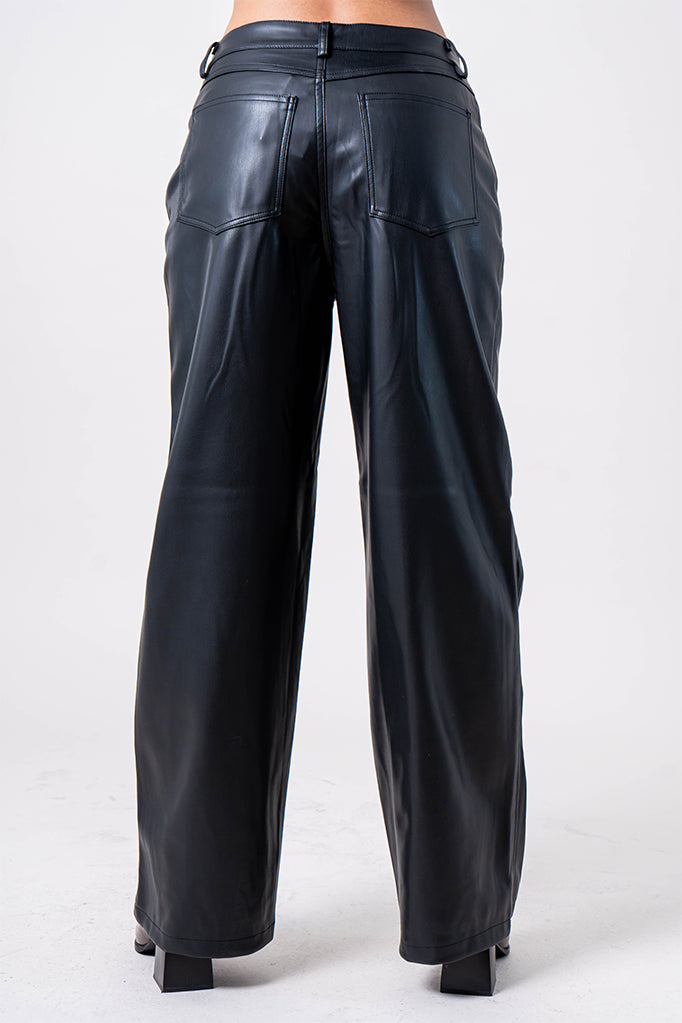24 PANTALON STRAIGHT EFECTO PIEL IFE ONE.
