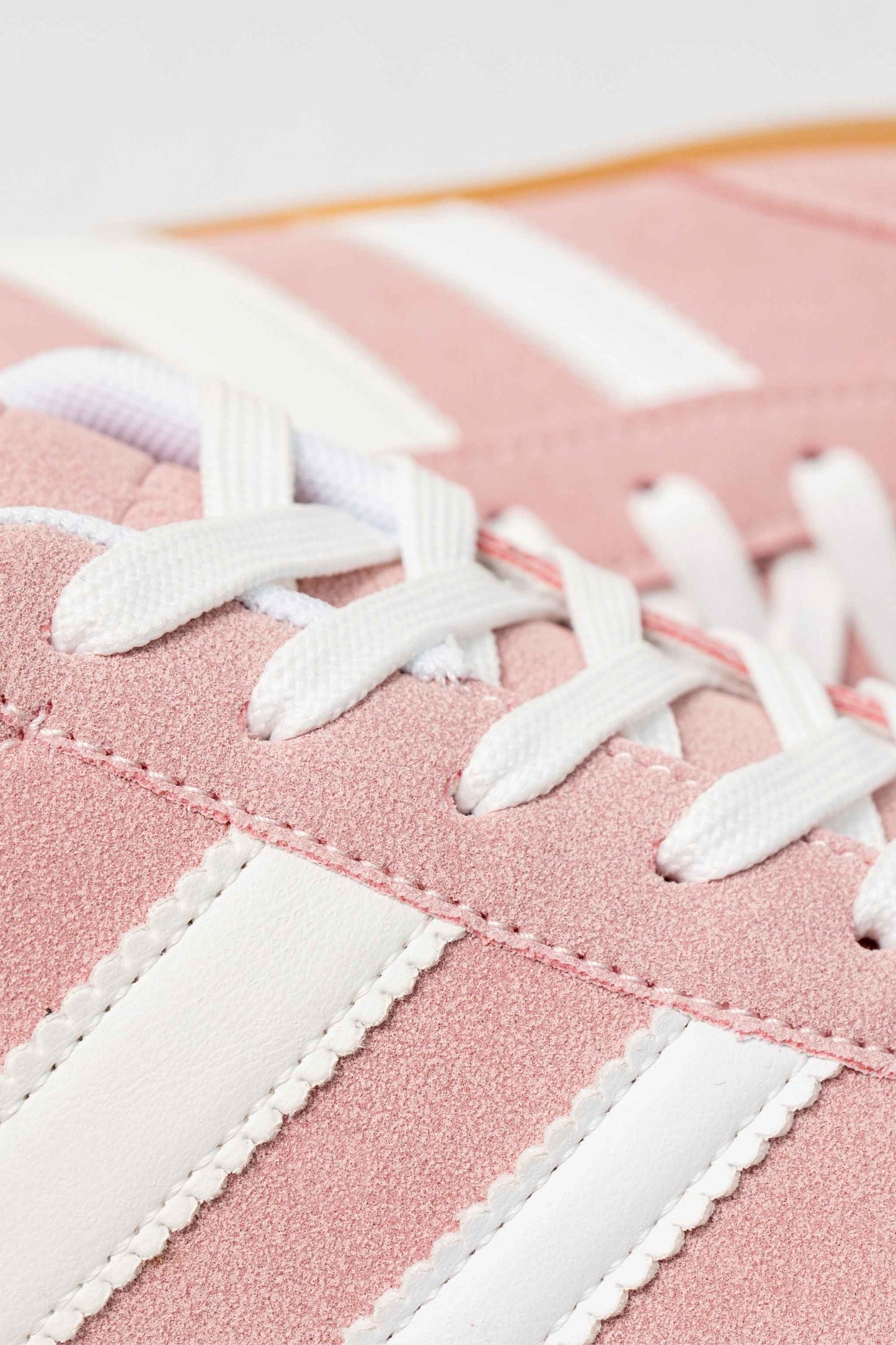 25 TENIS PLANOS 7895