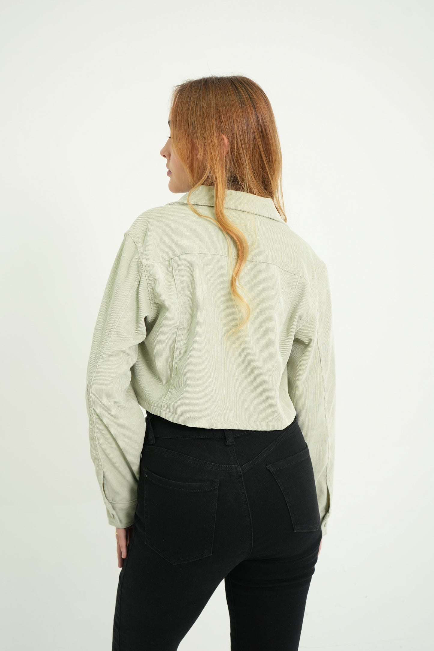 BH CHAQUETA CROPPED CORDUROY 6877