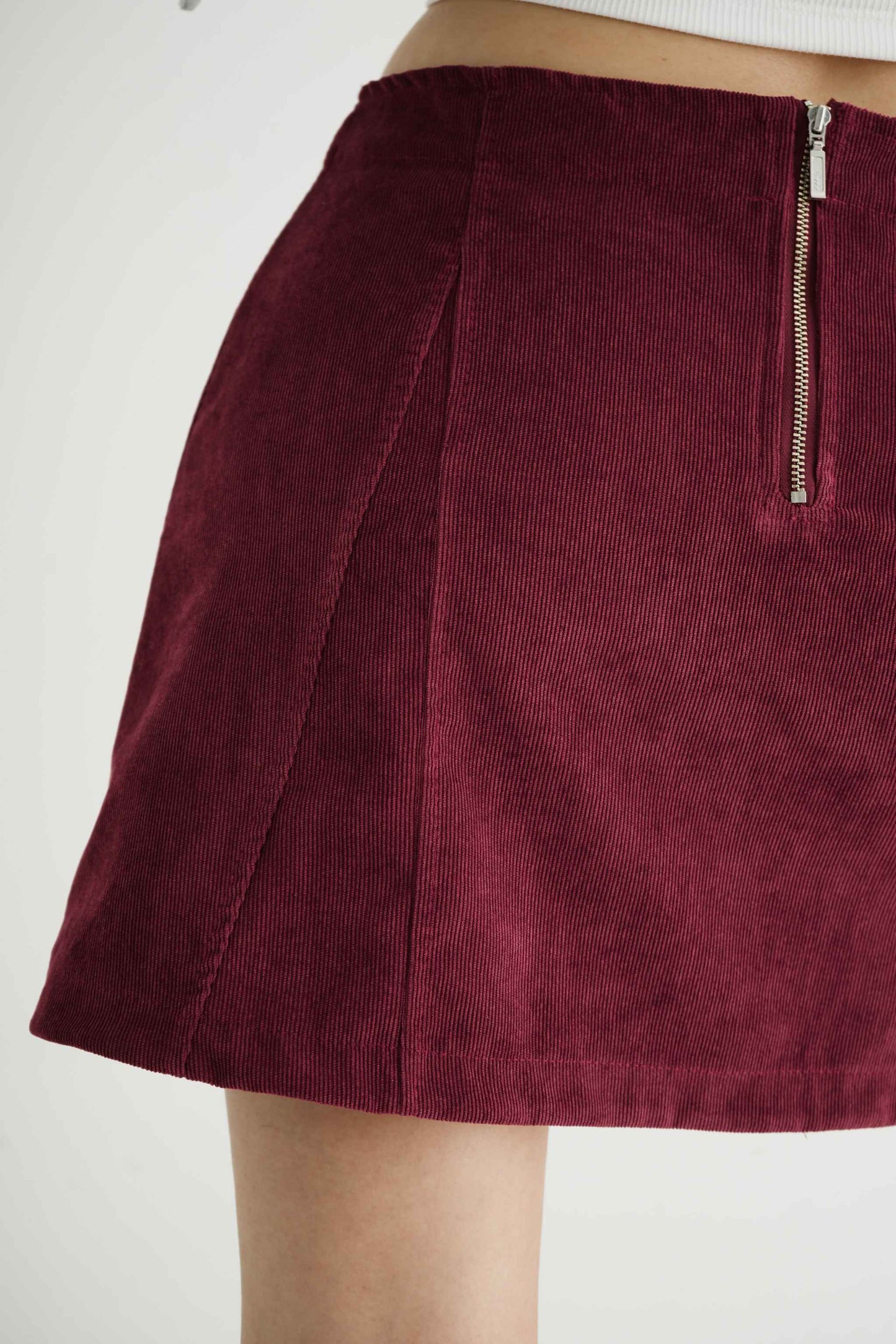 BH FALDA CORTA CORDUROY 7685