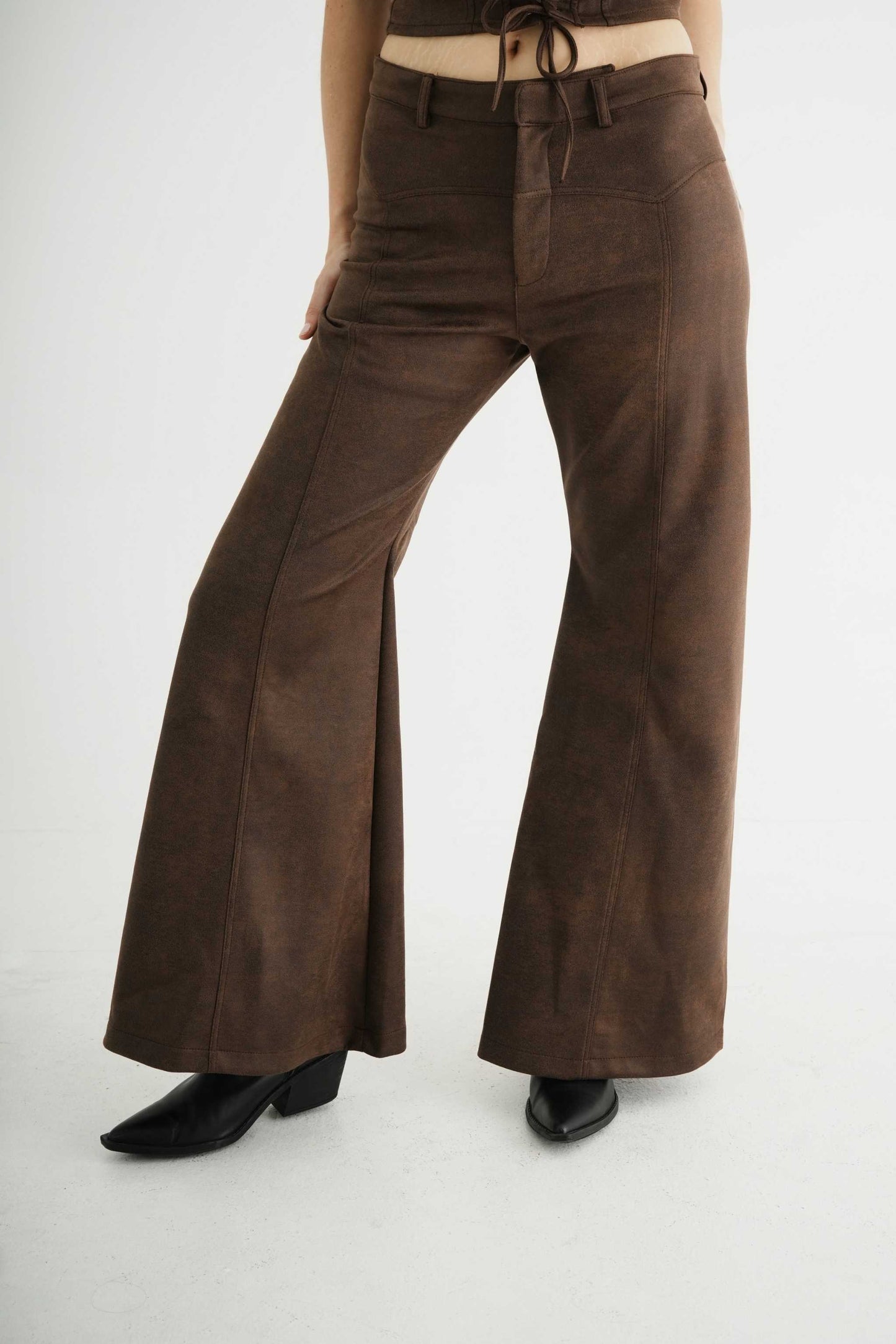 BH PANTALON CAMPANA 7472