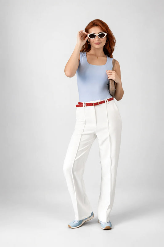 BH BODY ESCOTE CUADRADO 7667