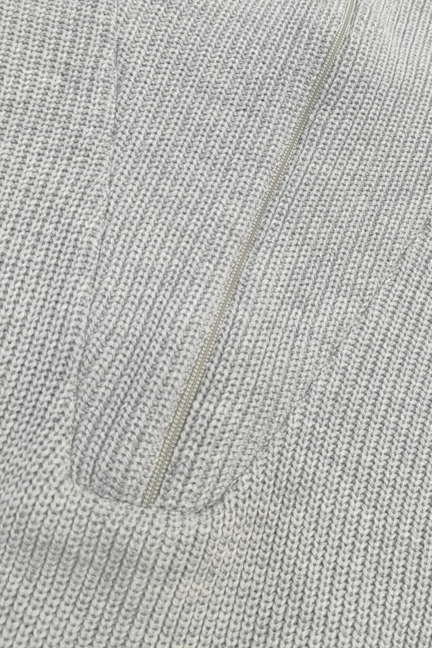 BUZO TEJIDO CUELLO ALTO CREMALLERA 6730