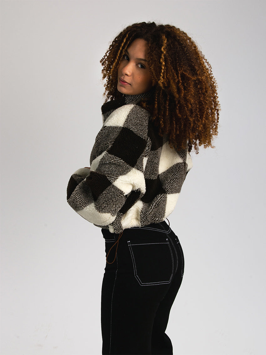CHAQUETA CROP BORREGO CAZZUCHELLI MARRON