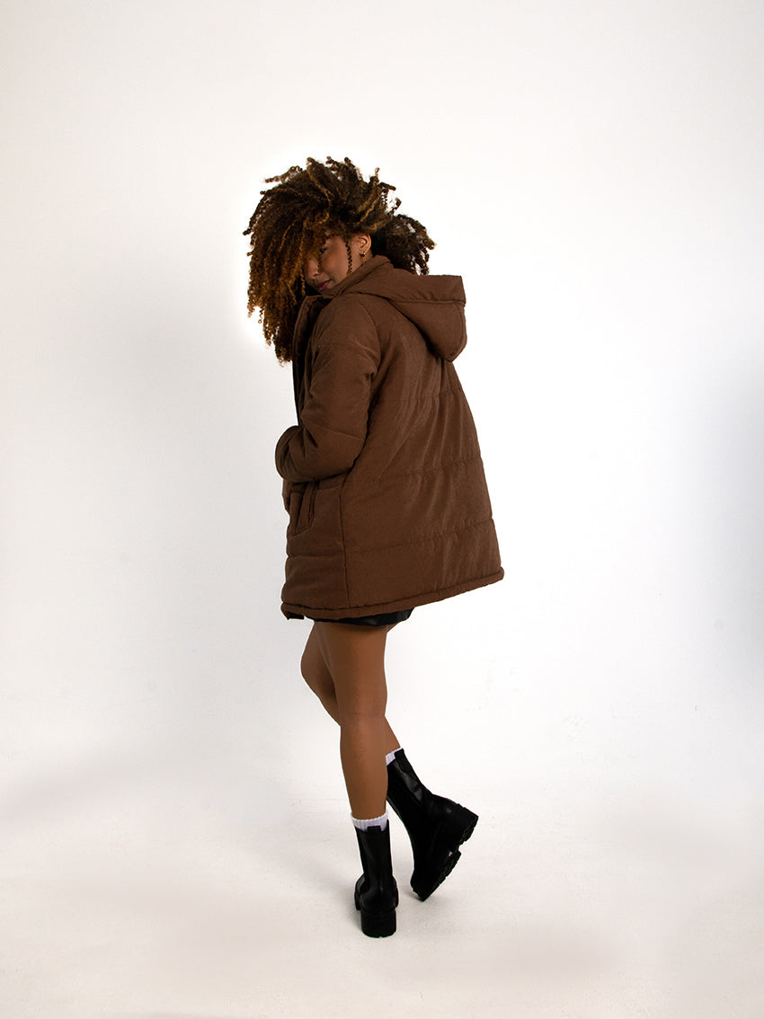 CHAQUETA PUFFER EFECTO PIEL EVI CAFÉ