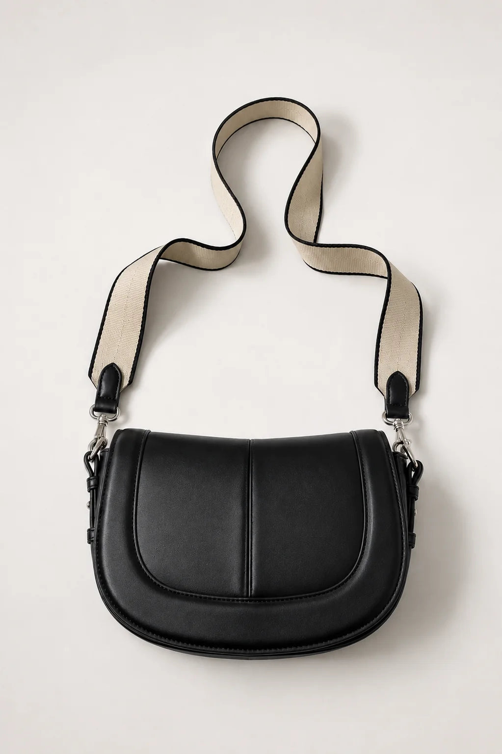 26 BOLSO BANDOLERA 9049