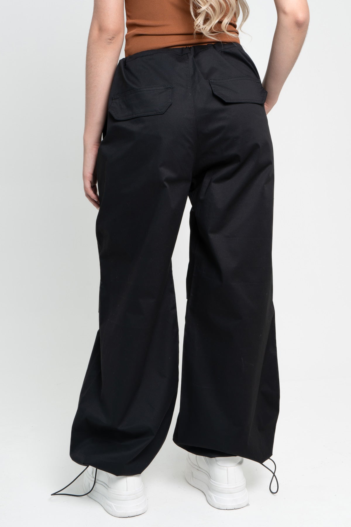 PANTALON PARACHUTE DANUBIO