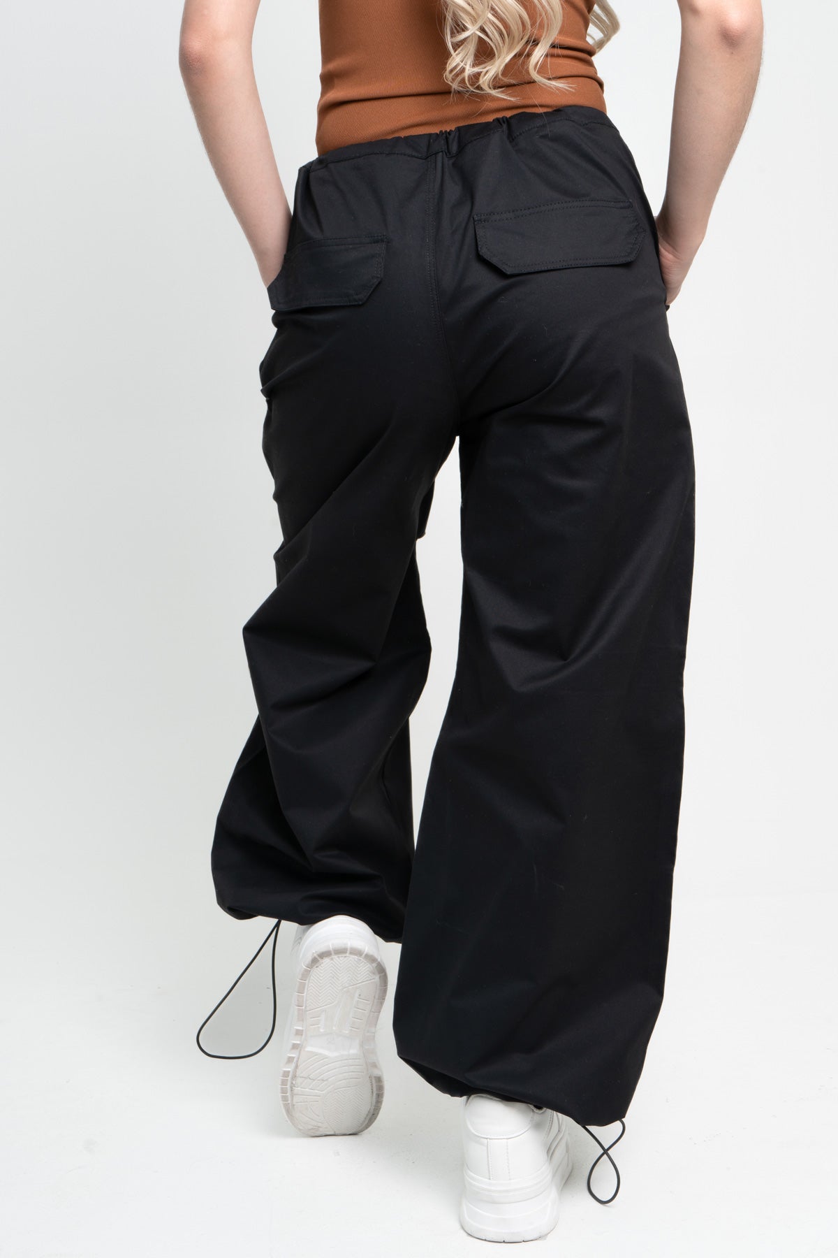 PANTALON PARACHUTE DANUBIO