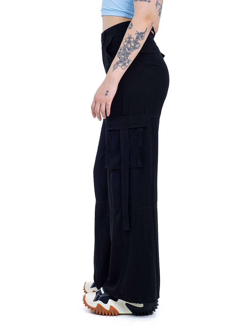PANTALON CARGO CLAUDIA NEGRO