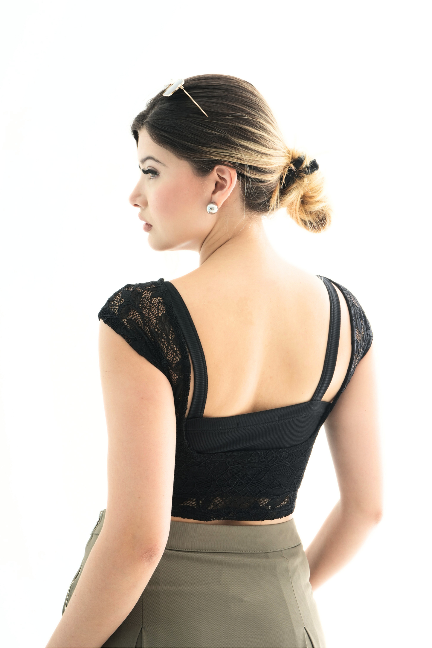 TOP ESPALDA DESCUBIERTA ENCAJE 7298