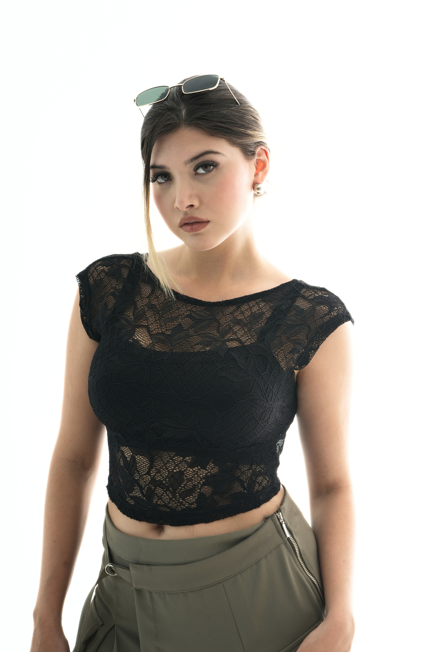 TOP ESPALDA DESCUBIERTA ENCAJE 7298