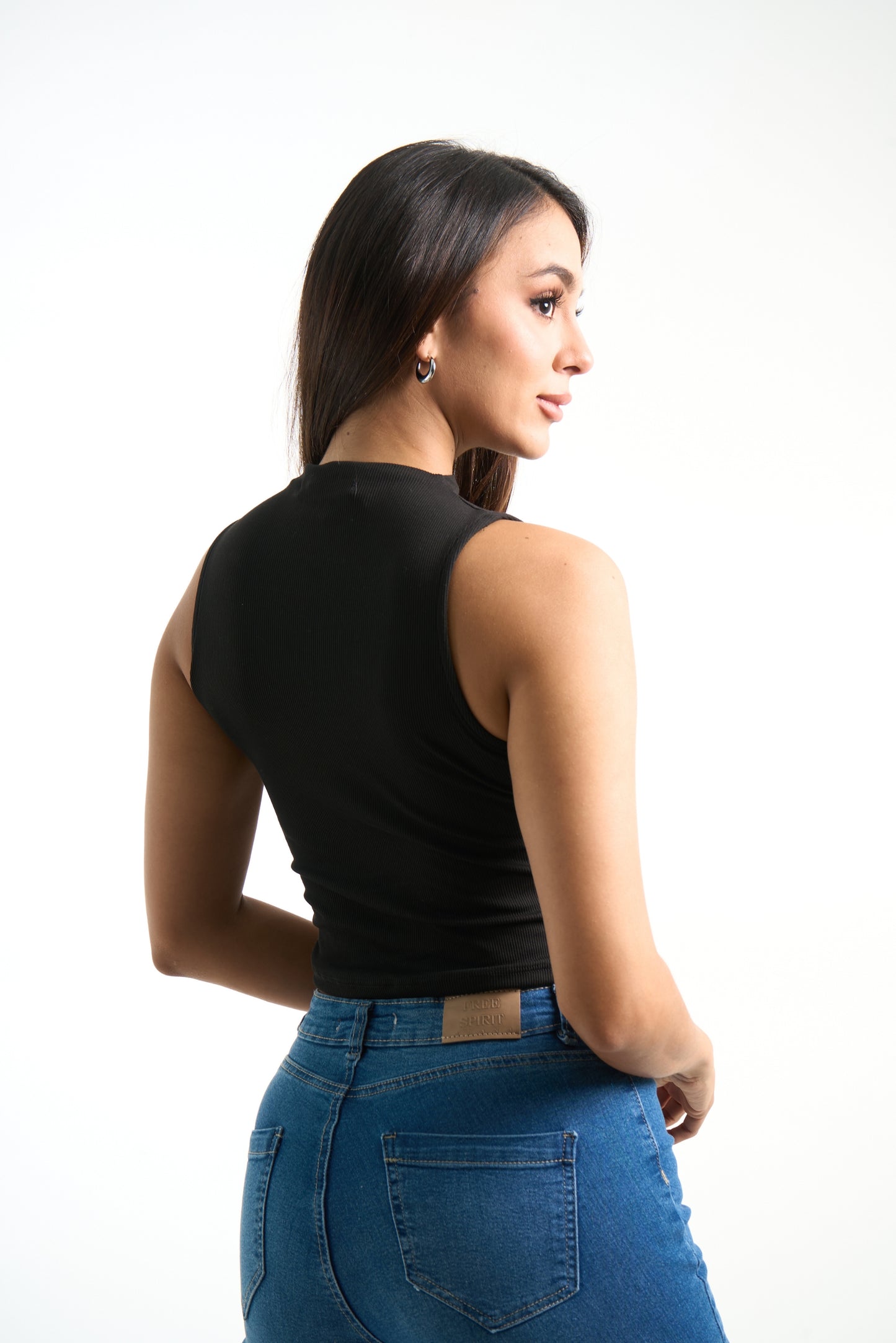 TOP RIB CUELLO ALTO AINA