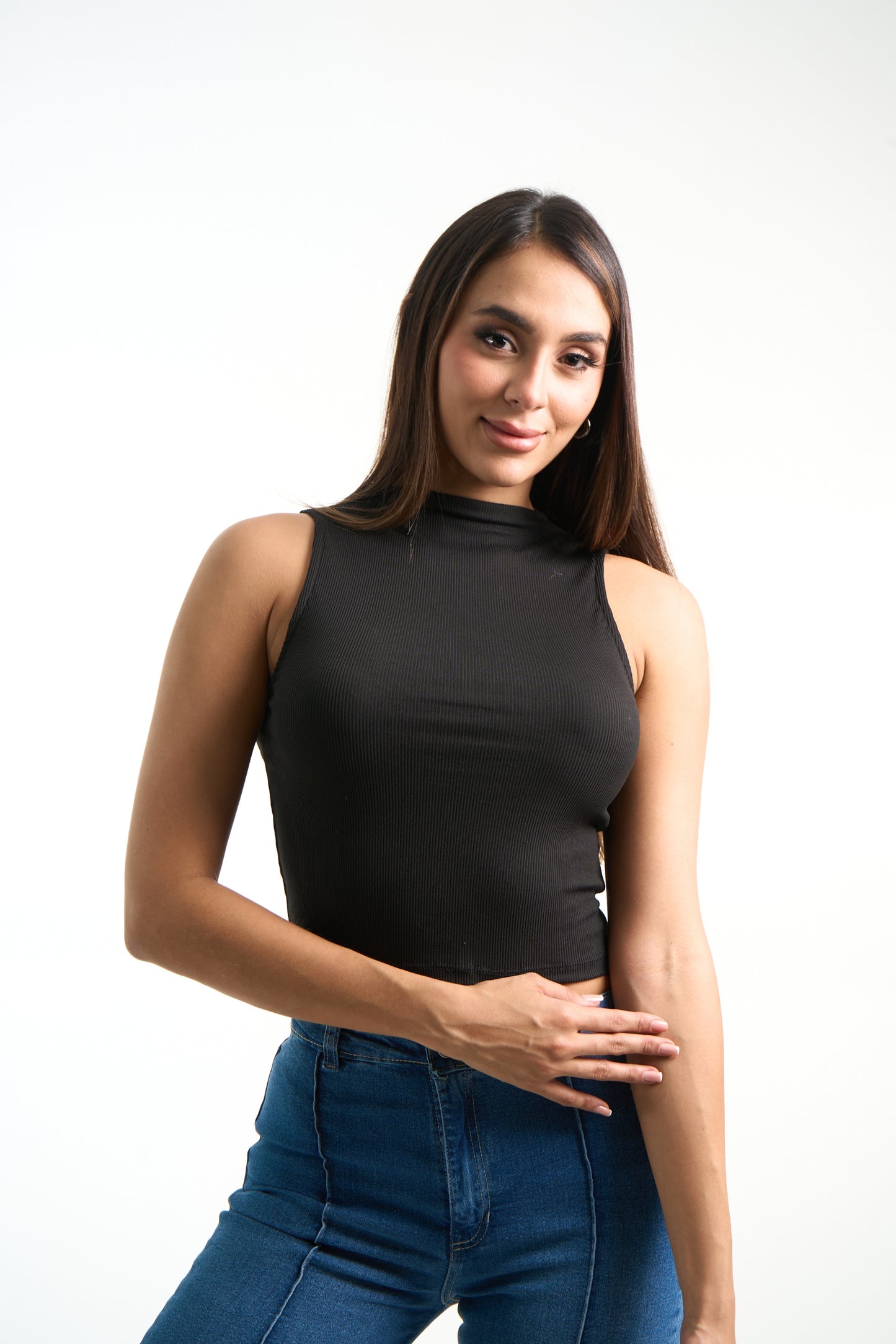 TOP RIB CUELLO ALTO AINA