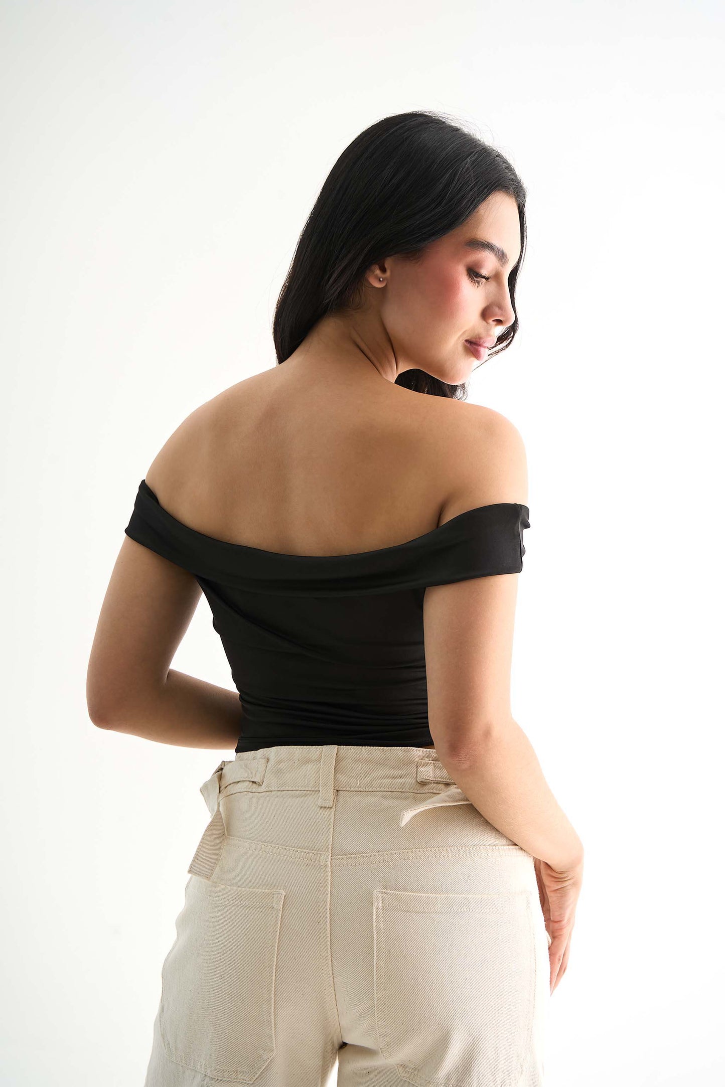 TOP HOMBROS DESCUBIERTOS TREA