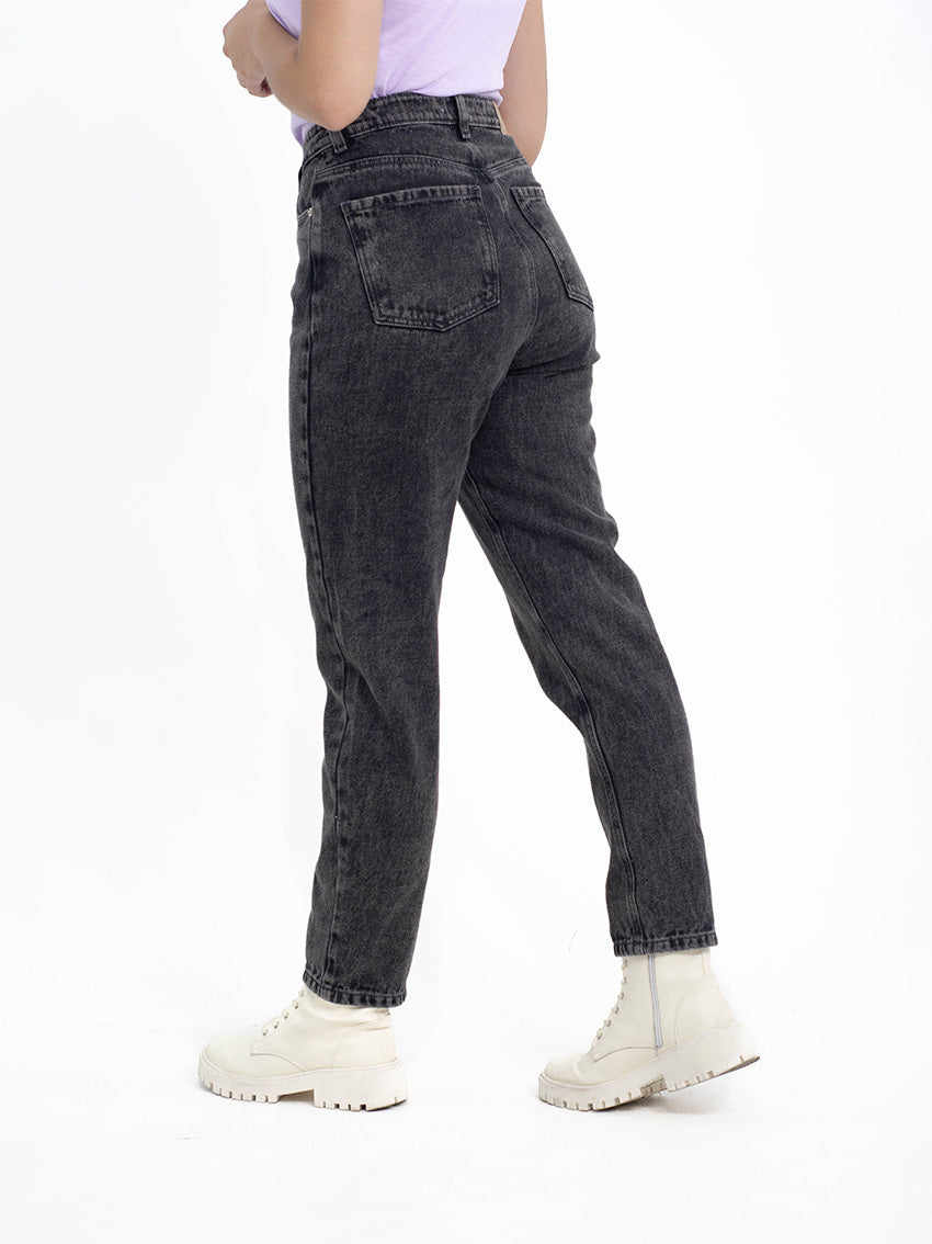 JEAN MOMFIT BARU GRIS