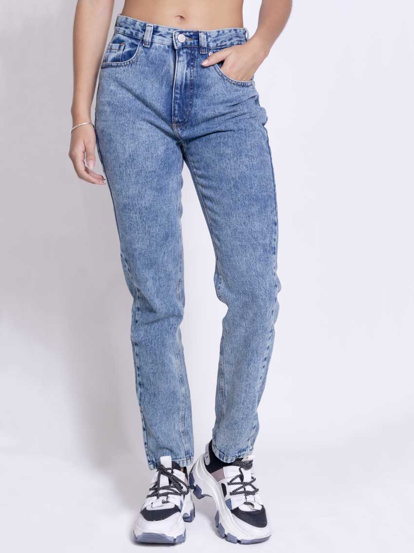 Jean Momfit Nina.