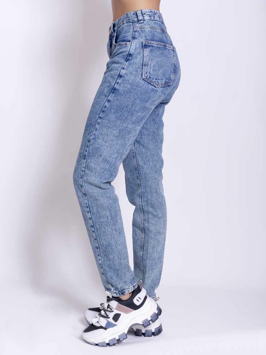 Jean Momfit Nina.