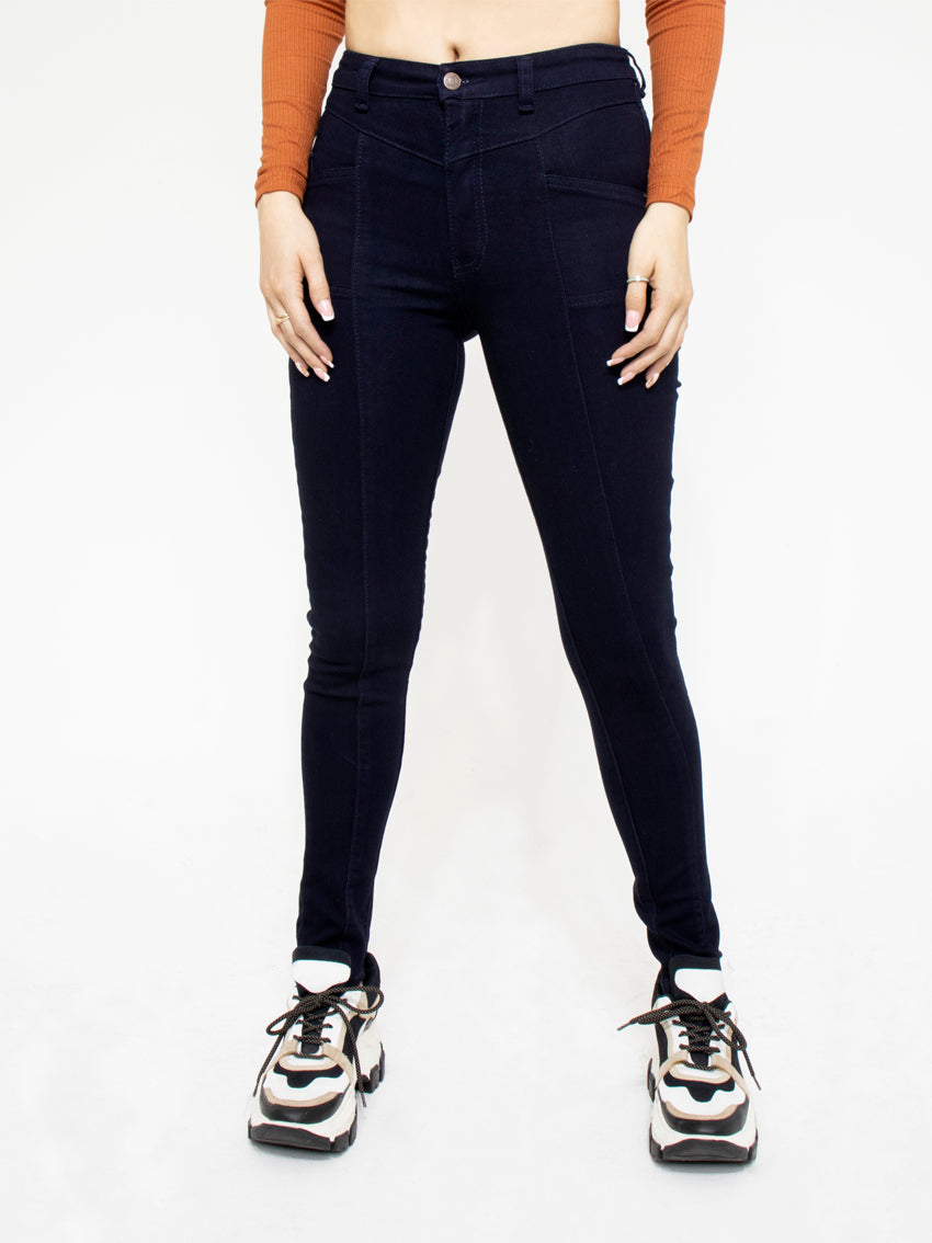 Jean Skinny con Cortes Pucca