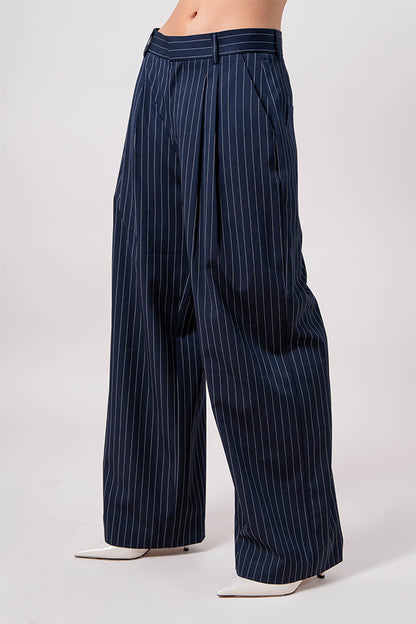 26 PANTALON VESTIR RAYAS 8783.