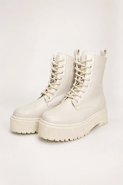 24 BOTAS KHARLAN