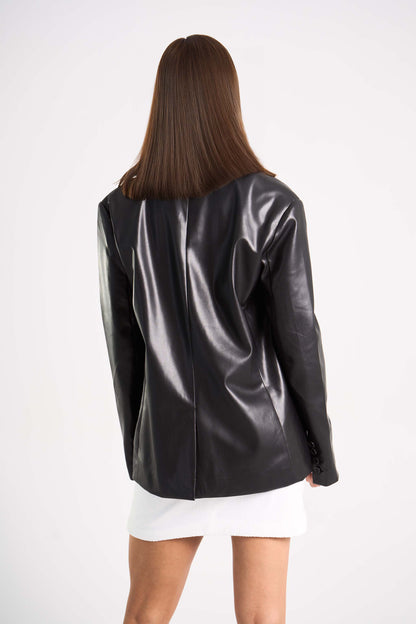 24  BLAZER EFECTO PIEL BRADSHAW
