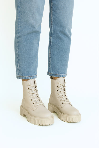 24 BOTAS KHARLAN