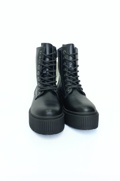 24 BOTAS KHARLAN