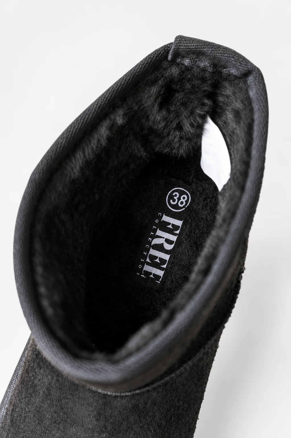 25 BOTINES PLATAFORMA 7893