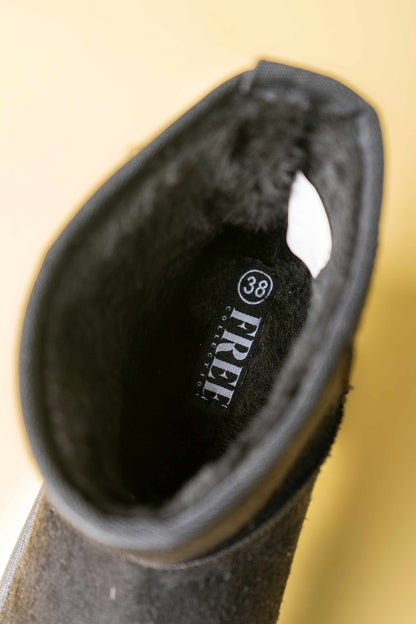 25 BOTINES PLATAFORMA 7893