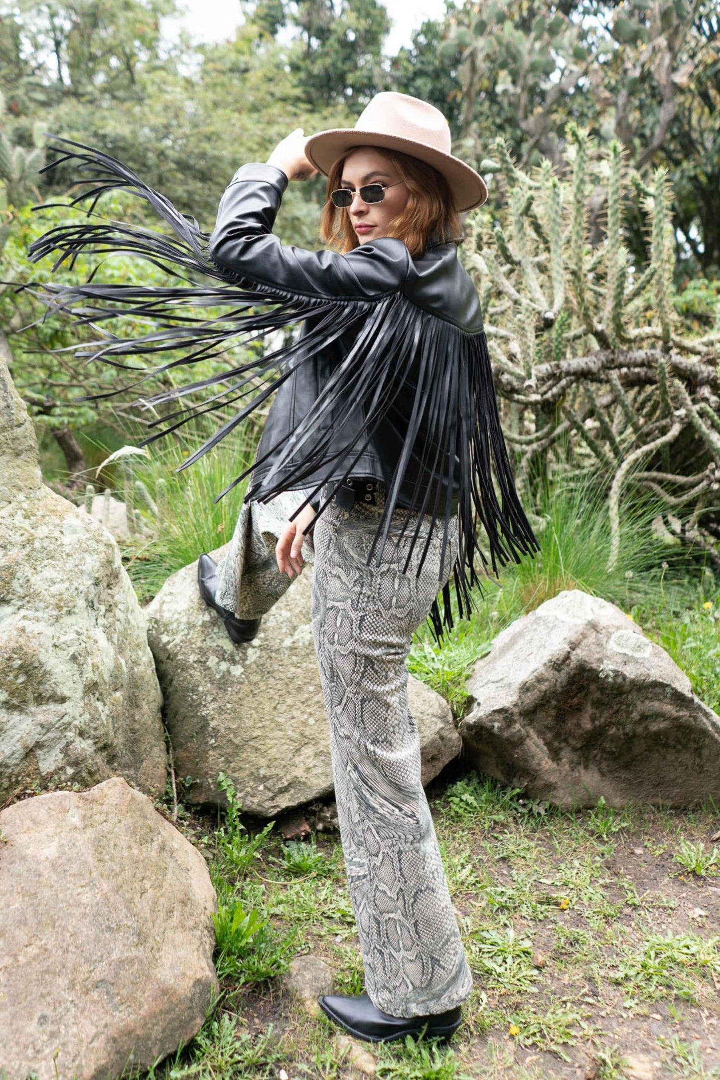 25 CHAQUETA FLECOS 7823