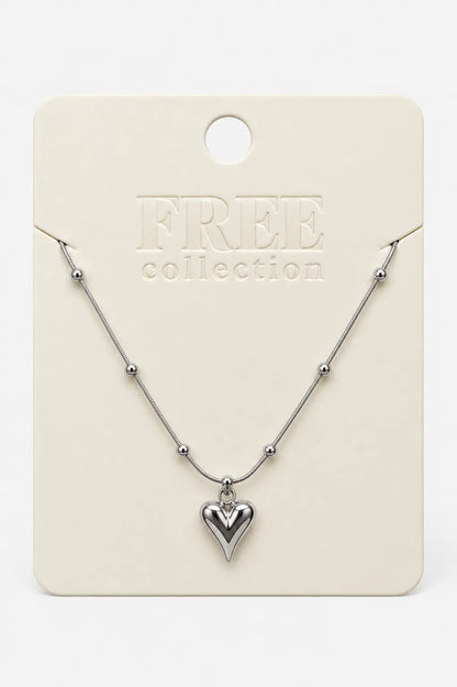 25 COLLAR DETALLES CORAZON 7792