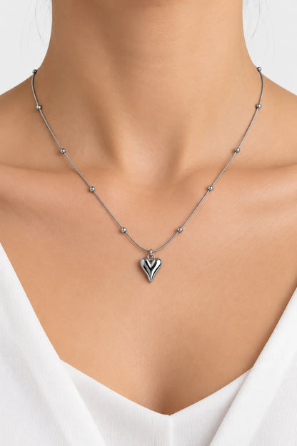 25 COLLAR DETALLES CORAZON 7792