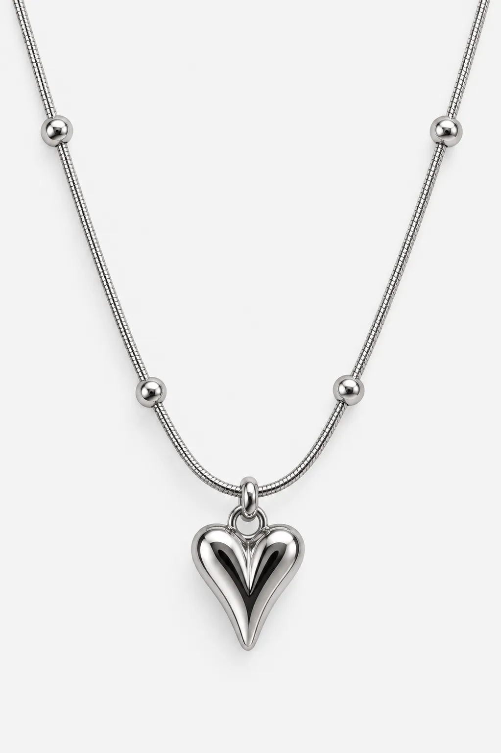 25 COLLAR DETALLES CORAZON 7792