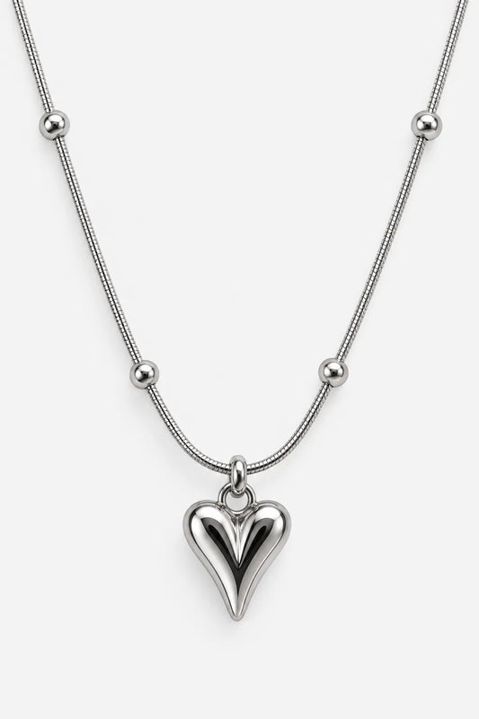 25 COLLAR DETALLES CORAZON 7792