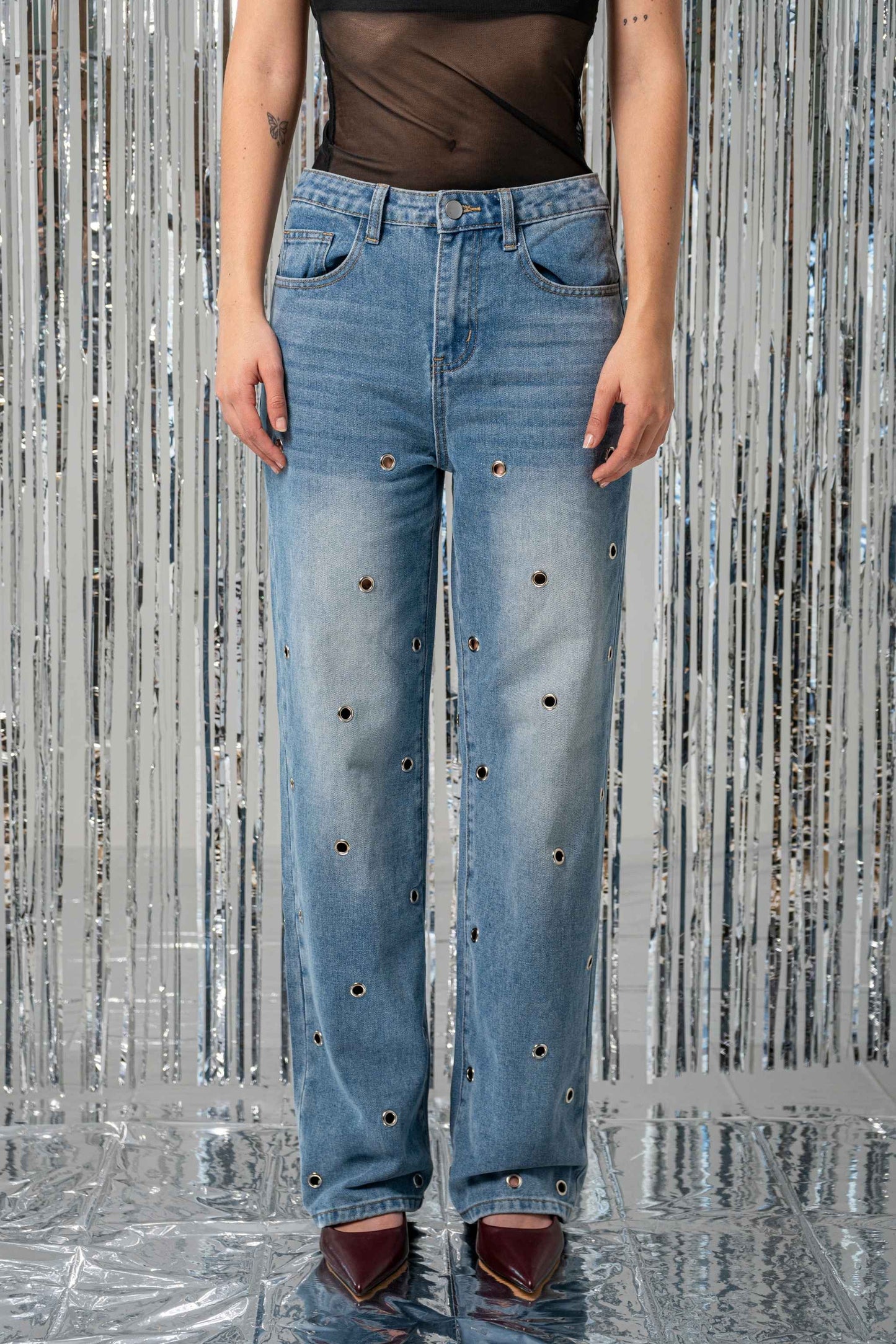 25 JEANS STRAIGHT OJALETES 7946