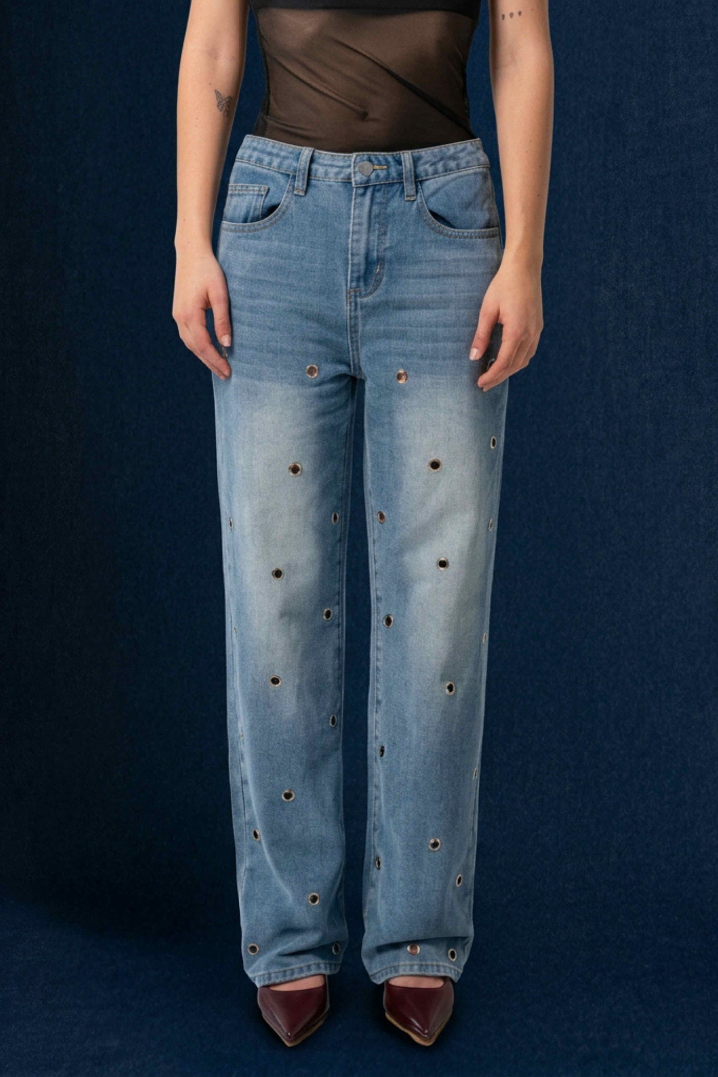 25 JEANS STRAIGHT OJALETES 7946