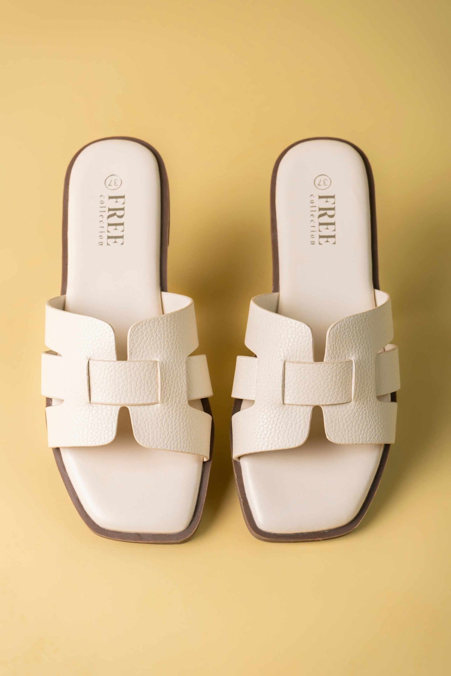 25 SANDALIA PLANA 7867