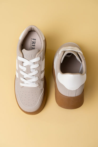 25 TENNIS 8077