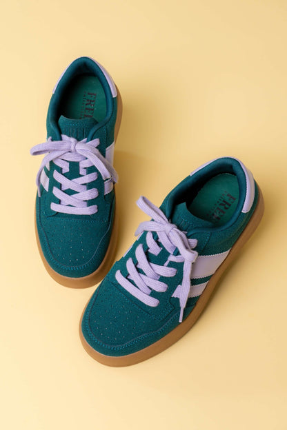 25 TENNIS 8077
