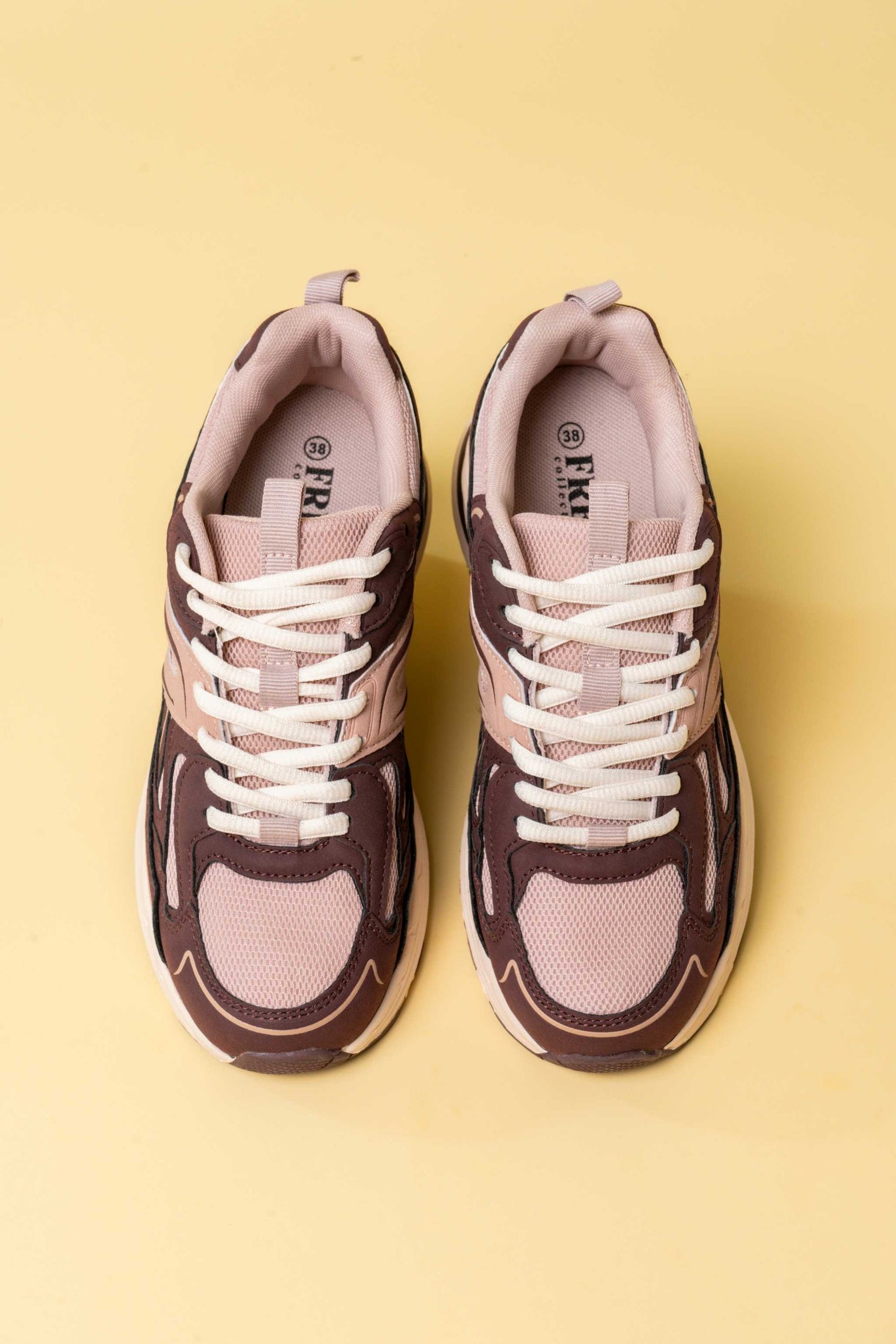 25 TENIS DEPORTIVO 7894