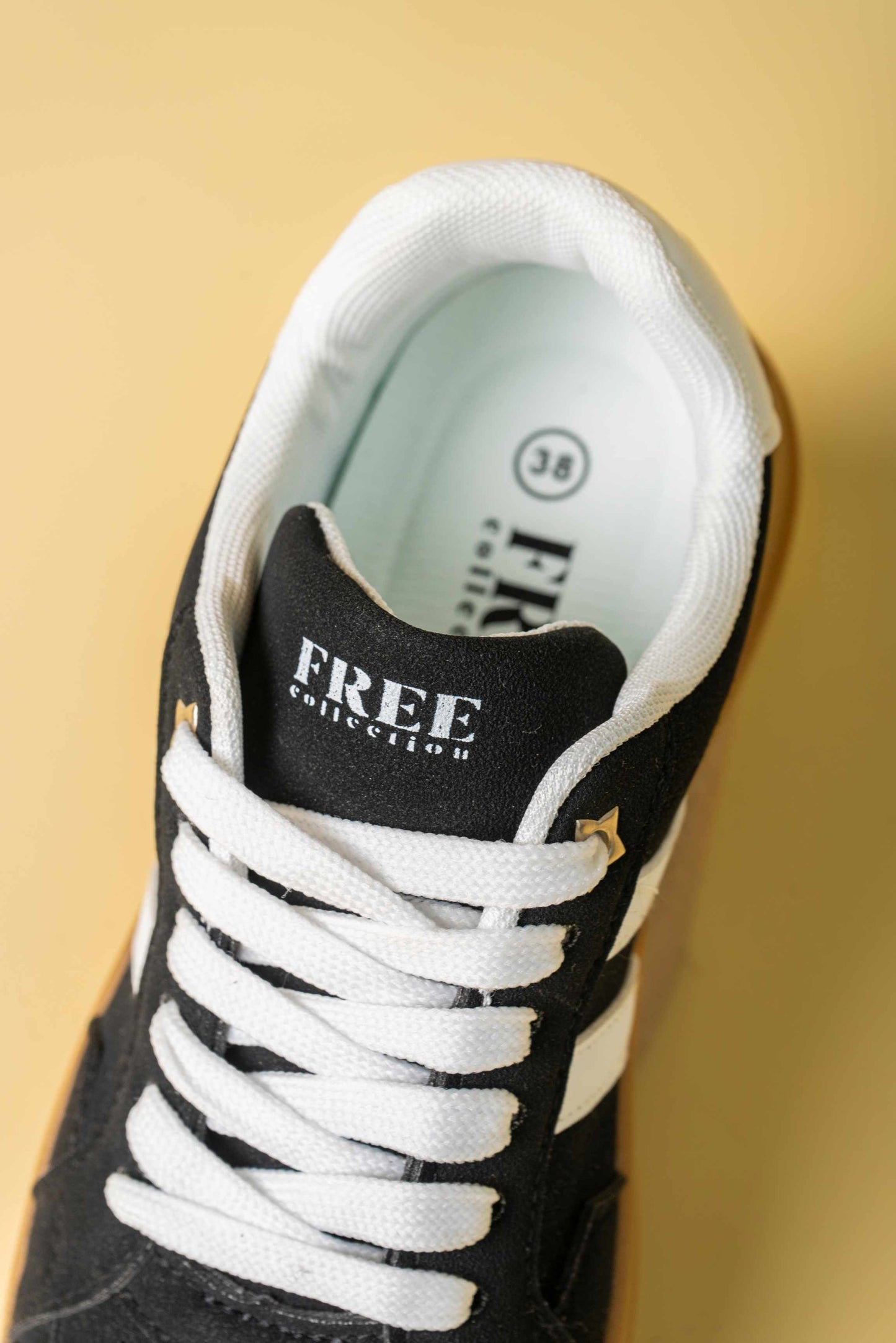 25 TENIS PLANOS 7885