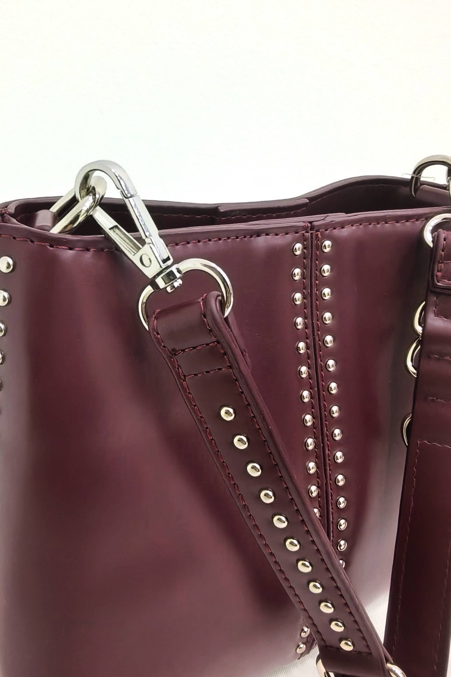 25 BOLSO TACHES MIN 7770