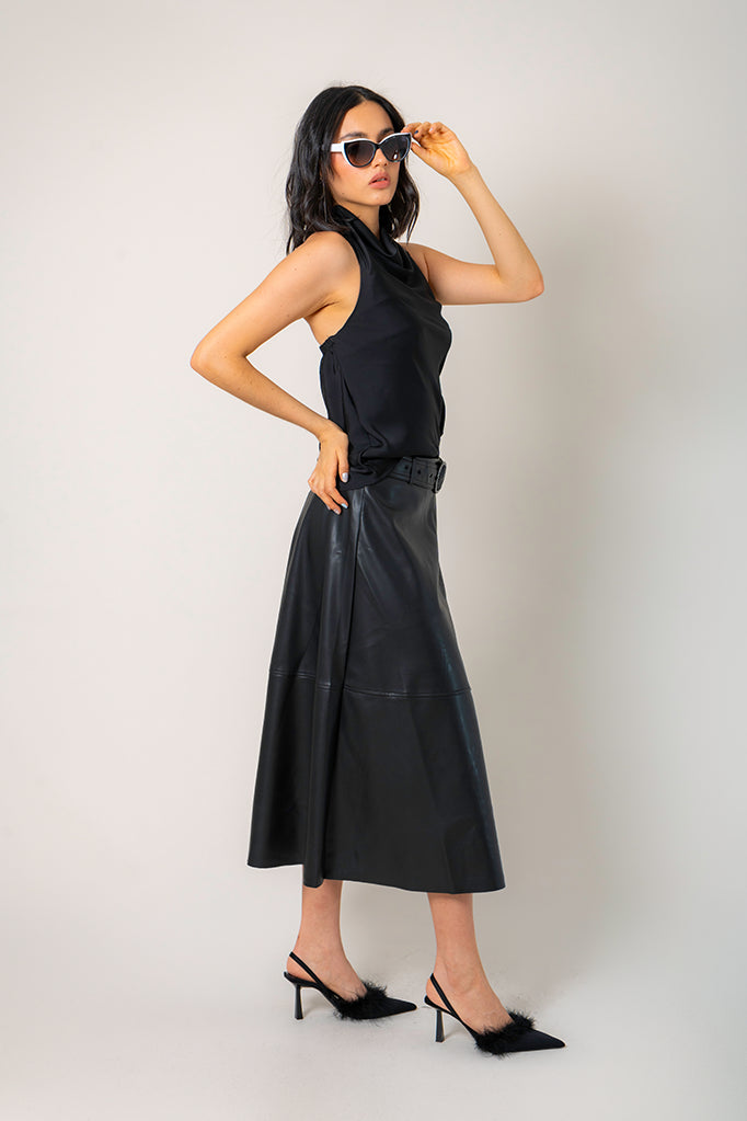 25 FALDA MIDI EFECTO PIEL 7988 ONE