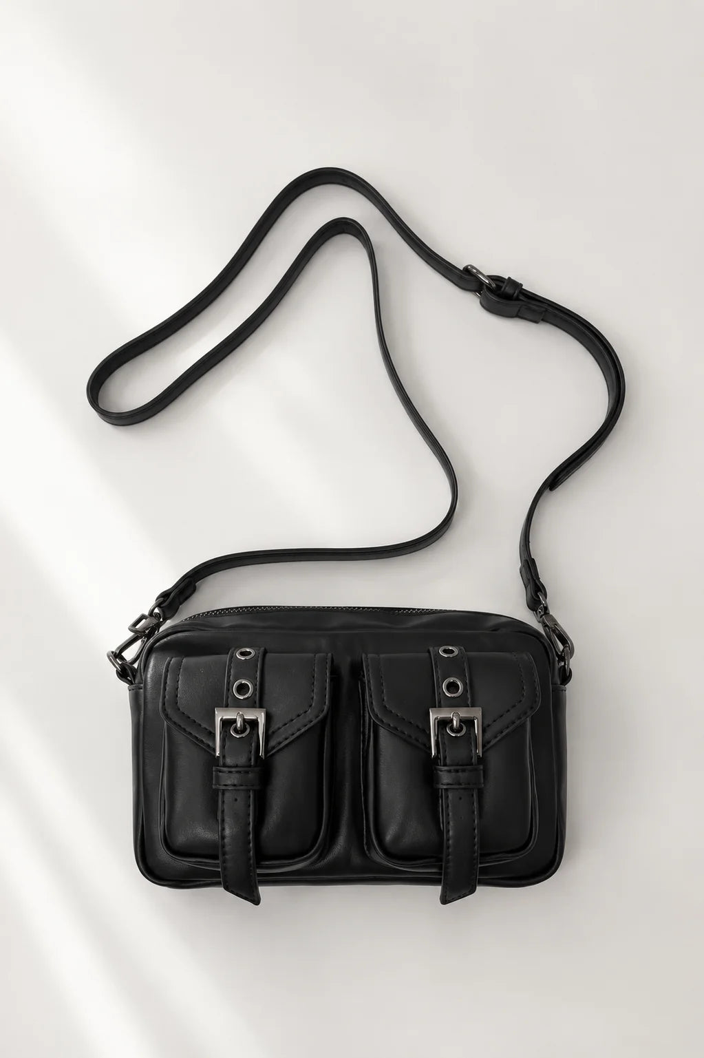 26 BOLSO CARGO 9051