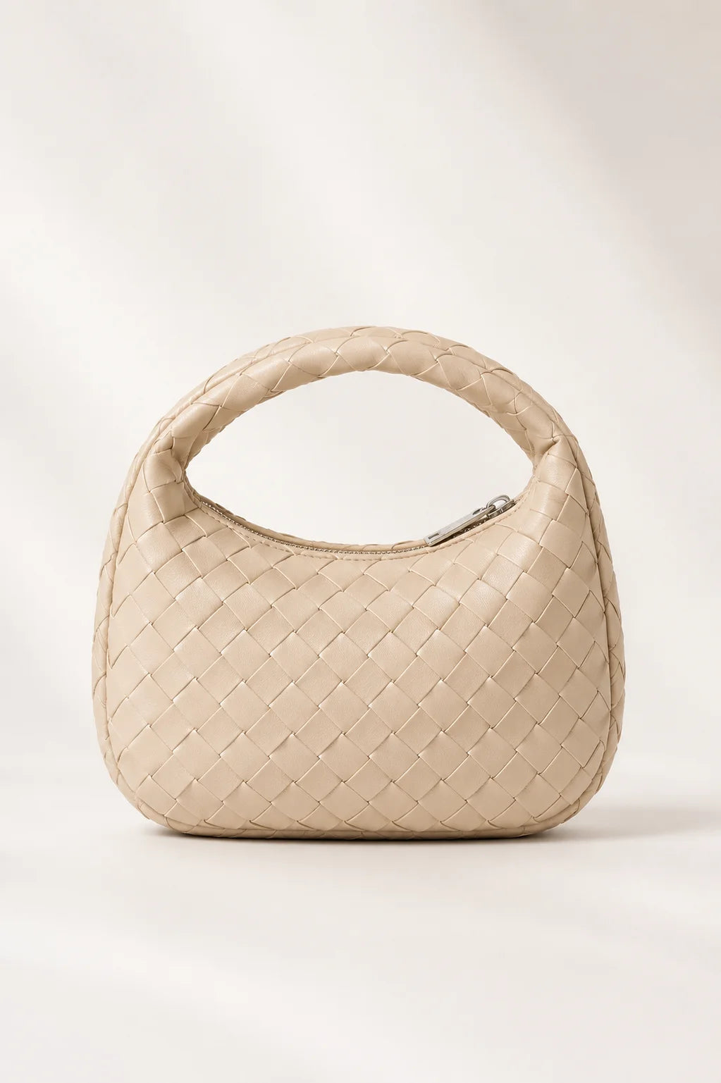 26 BOLSO TRENZADO 9047