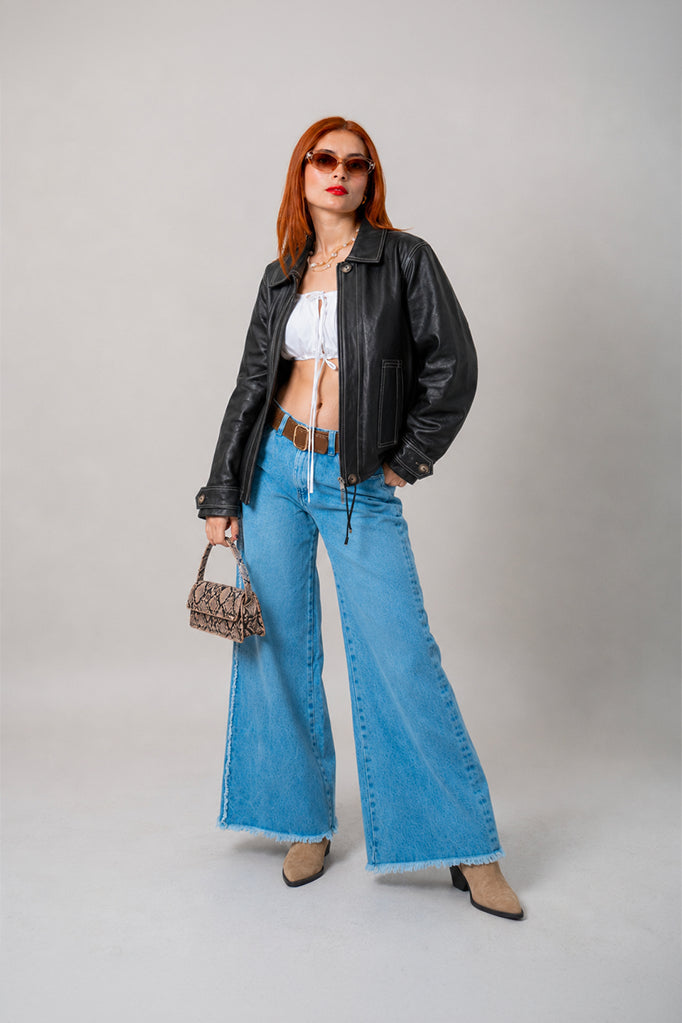 26 CHAQUETA CONTRASTE EFECTO PIEL 8762.