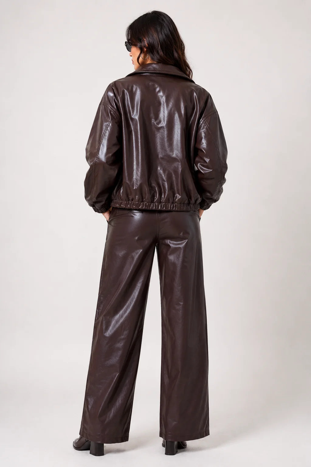 26 CHAQUETA CREMALLERA EFECTO PIEL 8758