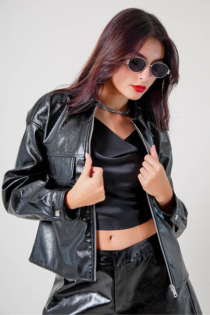 26 CHAQUETA EFECTO PIEL 8760.