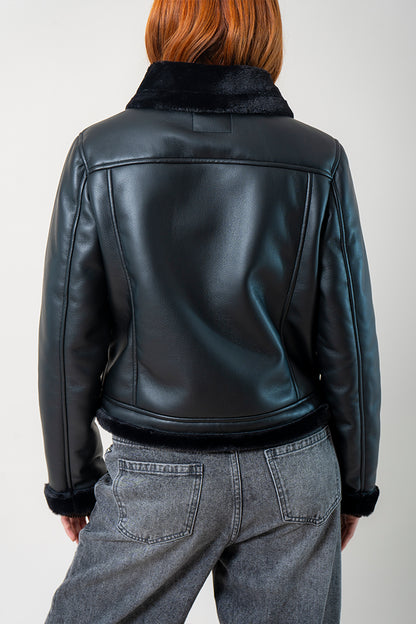 26 CHAQUETA EFECTO PIEL Y PELO 8935